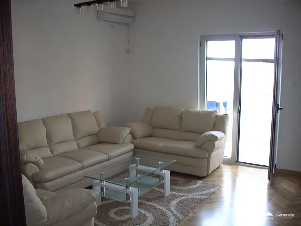 Geräumiges Haus in Markovici