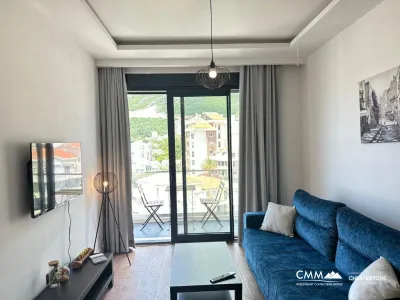 Zu verkaufen Wohnung in Becici in der Nähe des Meeres