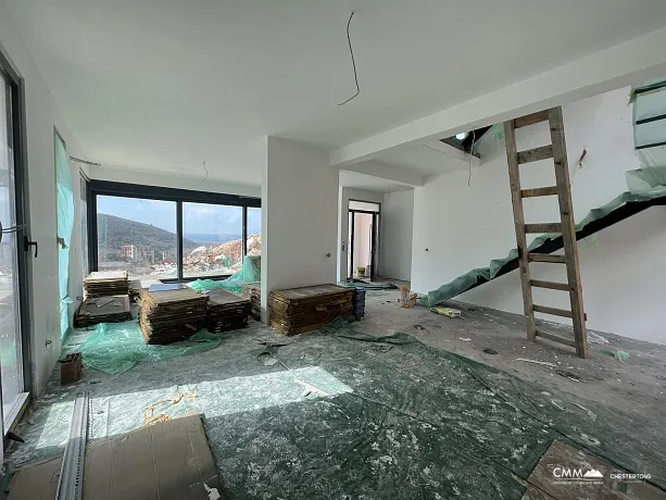 Neue Villa mit Panoramablick auf das Meer in Buljarica