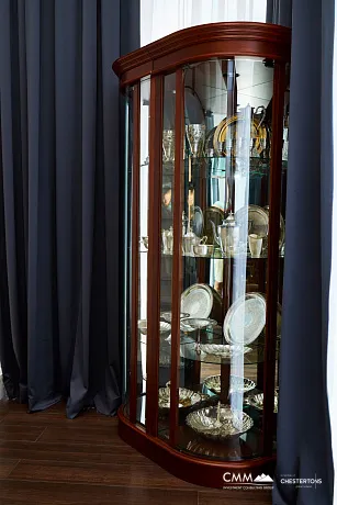 Geräumiges Haus in Kumbor mit einer Gesamtfläche von 335 m²