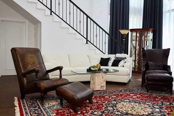 Geräumiges Haus in Kumbor mit einer Gesamtfläche von 335 m²