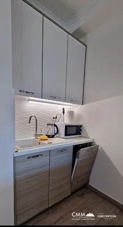 Geräumiges Apartment mit 2 Schlafzimmer in Prcanj