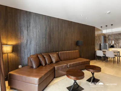 Luxuriös ausgestattete Wohnung in Bečići zu verkaufen – eine Gelegenheit, die man nicht verpassen sollte.