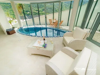 Wohnung in einem Komplex in Kotor
