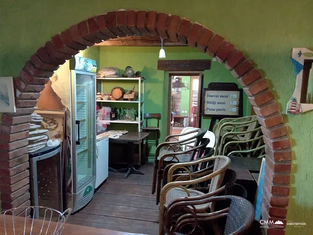 Mini Hotel auf Jaz 50 Meter vom Meer entfernt