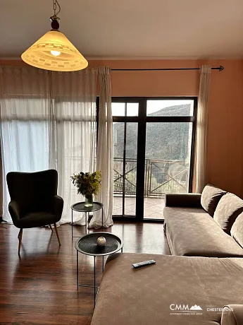 Wunderschönes vierstöckiges Haus mit atemberaubendem Meerblick in Bečići