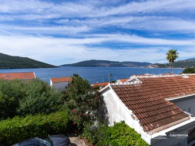 Haus in Kumbor 200 m zum Meer