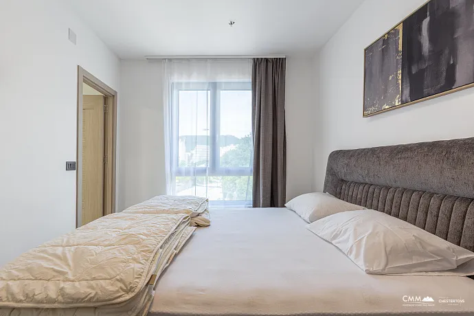 Wohnung im 2. Stock, 81 m², mit 2 Schlafzimmern und 2 Badezimmern