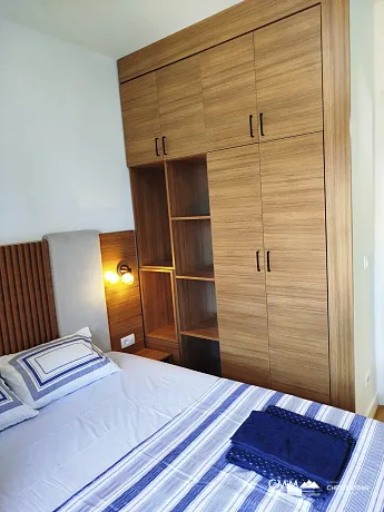 Einzimmerwohnung mit Meerblick — Rafailovići