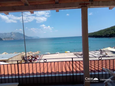 Mini Hotel auf Jaz 50 Meter vom Meer entfernt