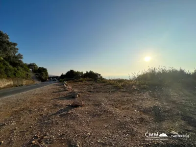 Grundstück mit Meerblick in Pechurice