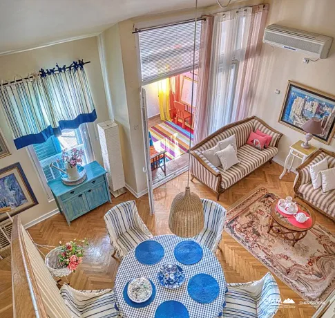 Luxus-Duplex mit Meerblick in Budva