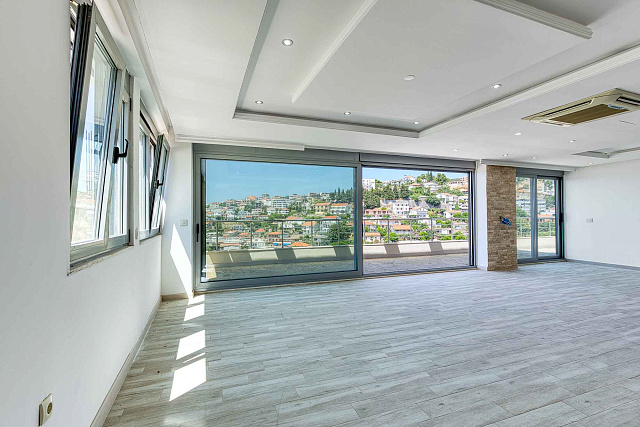 Penthouse in Ulcinj mit Meerblick — photo 8