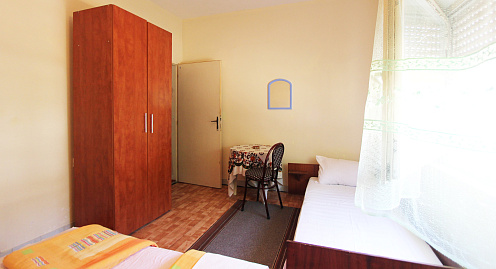 Haus in Sutomore in der Nähe des Meeres