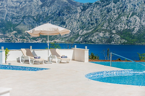Wohnung in einem Komplex in Kotor