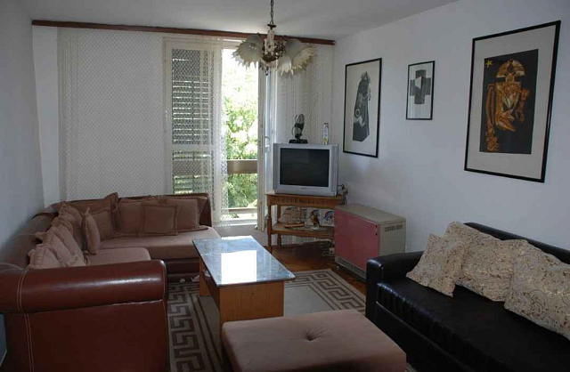 Apartment in old capital town Cetinje 