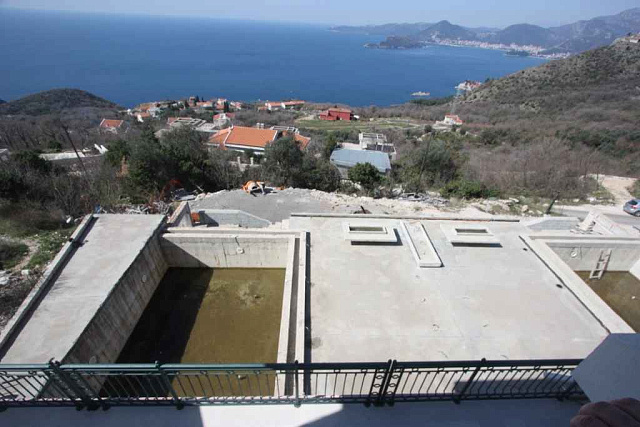 Zwei Villen mit herrlichem Meerblick an der Riviera von Budva — photo 5