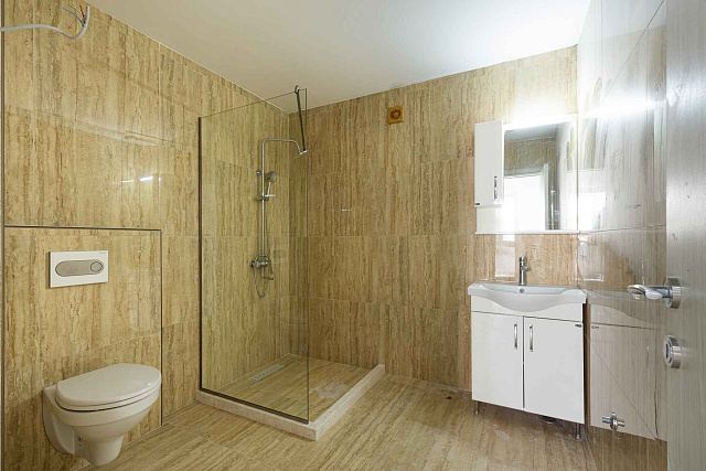 Penthouse in Ulcinj mit Meerblick — photo 17