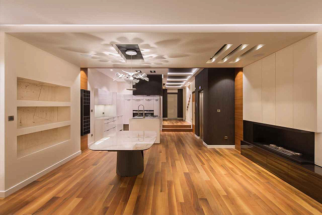 Super luxuriöse dreistöckige Triplex-Wohnung mit Jacuzzi und Sauna. — photo 4
