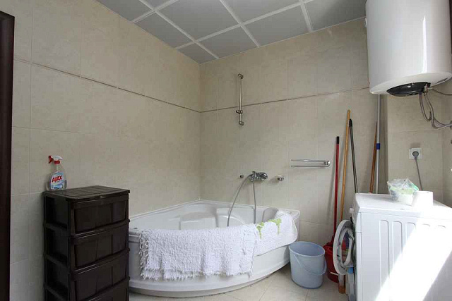 Geräumige Wohnung 50 Meter vom Meer entfernt — photo 15