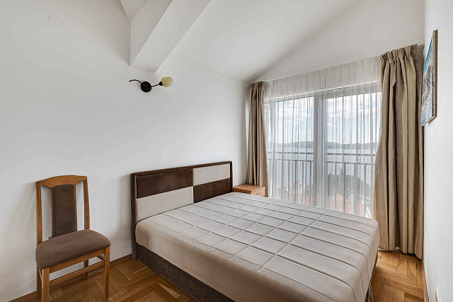 Wohnung zum Verkauf in Herceg Novi mit Meerblick — photo 14