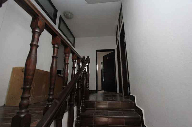 Haus mit Gewerbefläche in Sutomore — photo 7