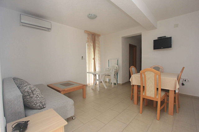 Mini-Hotel in Becici zu verkaufen — photo 20