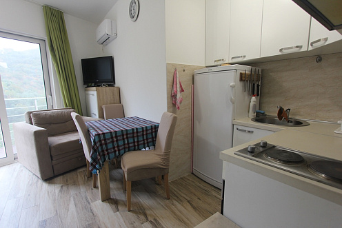 Studio in einem Komplex mit Swimmingpool, Spa und Fitnessraum