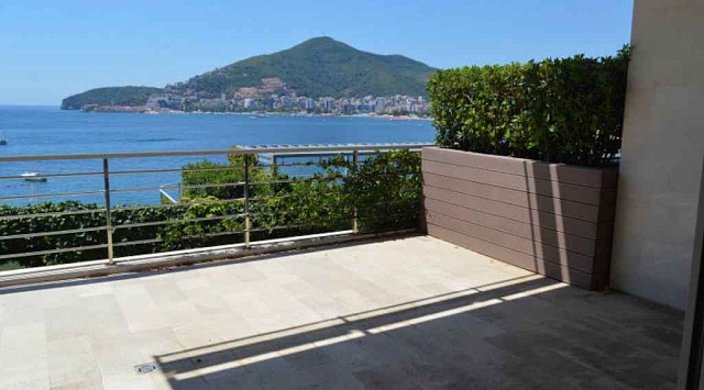 Luxuswohnung in Budva — photo 4