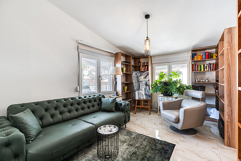 Zweistöckiges geräumiges Haus in Sutomore