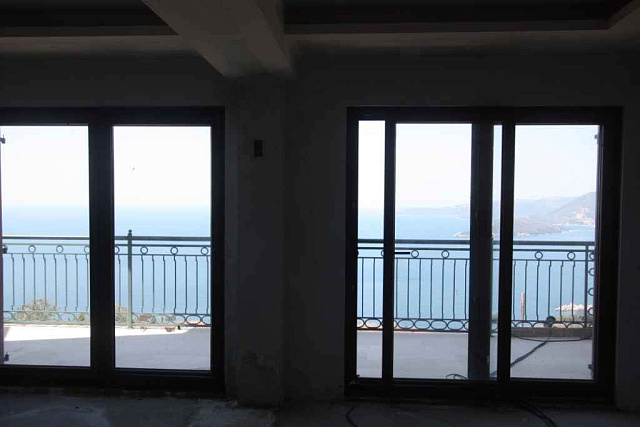 Zwei Villen mit herrlichem Meerblick an der Riviera von Budva — photo 6