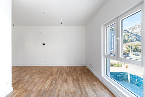 Studio im neuen Gebäude Torre a Cona in Sutomore