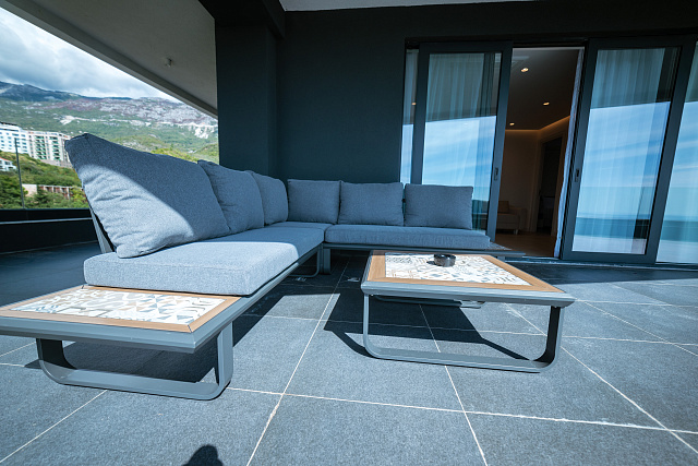 Neue Wohnanlage in erster Linie, Becici — photo 11