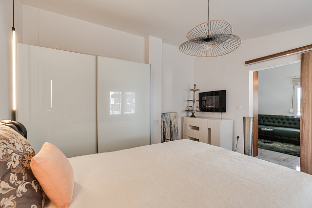 Zweistöckiges geräumiges Haus in Sutomore — photo 8