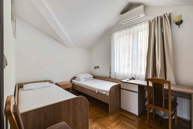 Wohnung zum Verkauf in Herceg Novi mit Meerblick — photo 18