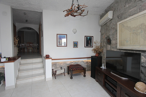 Steinhaus zum Verkauf in Herceg Novi