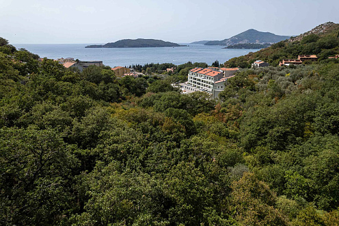 EXKLUSIVE INVESTITIONSMÖGLICHKEIT IN DER NÄHE VON KAMENOVO UND SVETI STEFAN — photo 2
