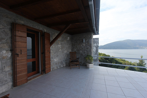 Steinhaus zum Verkauf in Herceg Novi