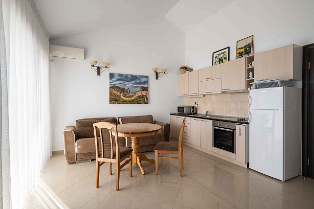 Wohnung zum Verkauf in Herceg Novi mit Meerblick — photo 9