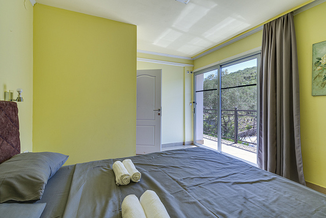 Geräumiges Haus mit Meerblick in der malerischen Gegend von Djurashevichi — photo 11