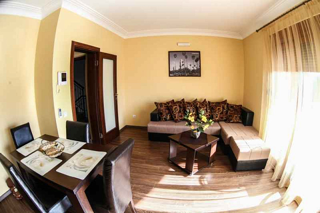Haus / Aparthotel in Sutomore — photo 7
