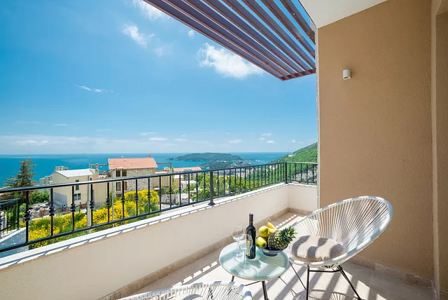 Villa mit Pool in Ivanovici in Budva — photo 4