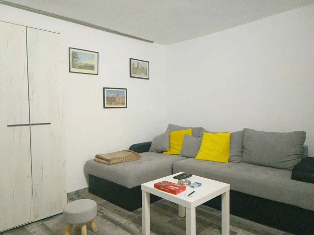 Haus mit zwei Wohnungen in Becici — photo 8