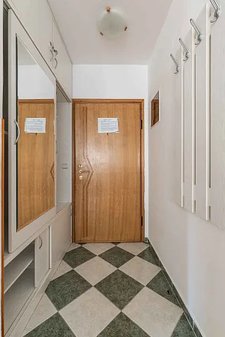 Apartment mit einem Schlafzimmer in Rafailovici in der Nähe des Meeres — photo 20