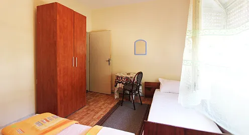 Haus in Sutomore in der Nähe des Meeres