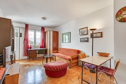 47 m² | 2-Zimmer-Wohnung mit 1 Schlafzimmer und Balkon zu verkaufen