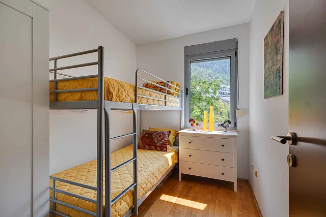 Luxuriöse Investitionsvilla in Blizikuće – 3 Apartments, Pool & 120 m² Dachterrassen — photo 10