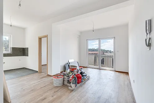 Zwei Wohnungen in einem neuen Gebäude, jeweils 54 m², Petrovac