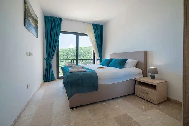 Villa mit Pool in Ivanovici in Budva — photo 9