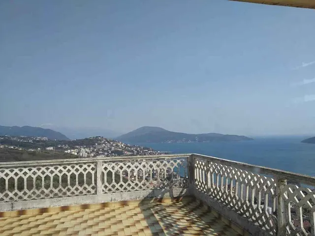 Hotel mit Panoramablick auf das Meer in Sushcepan — photo 7